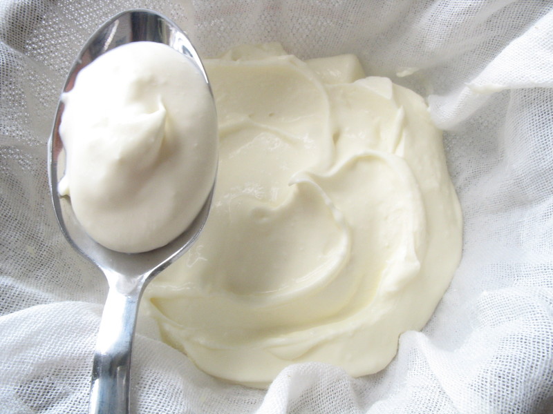 Как сделать крем с сыром маскарпоне